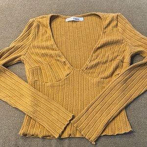 Morning Mist Size 8 v-Neck Rust Color Long Sleeve Crop Top (BB)